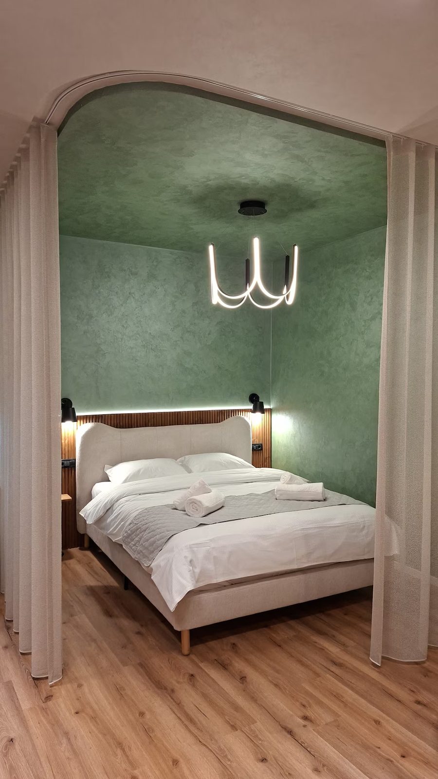 Bon Aparthotel Brasov Centru Vechi — priveliste în Brașov, RO
