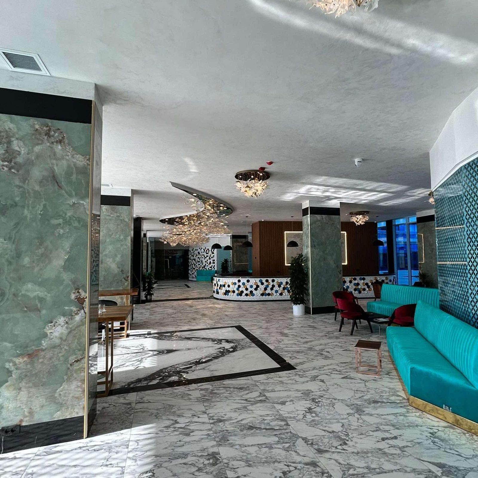 Mirami Studio White Titanic — cazare în Năvodari, RO