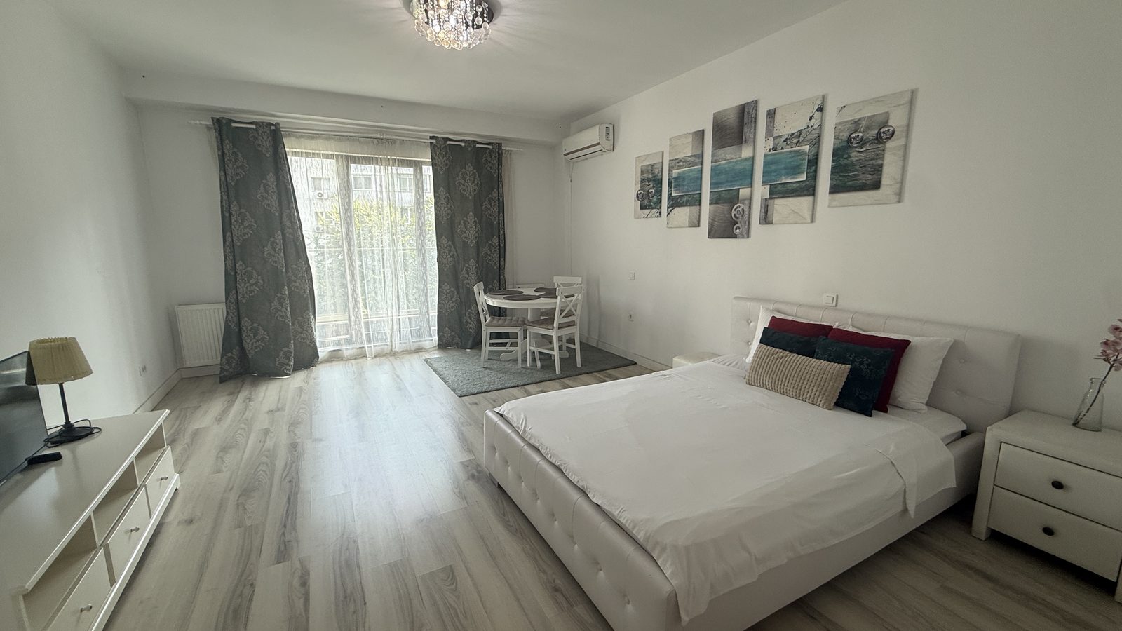 Luxury Studio — cazare în RO