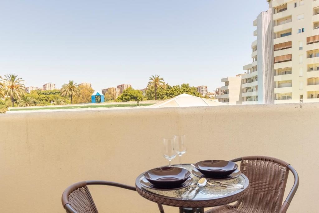 Benal Beach Studio - Self Check-In - Steps from Benalmádena Costa Beach