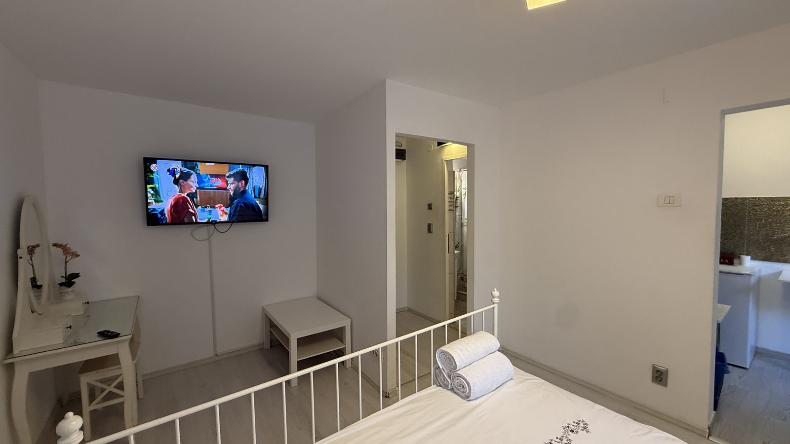 Piata Sudului Host — cazare în București, România